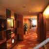 Отель Baolai Lidu Hotel в Luzhou