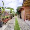 Отель OYO 90265 Cempoko Mulyo Homestay Syariah, фото 26