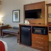 Отель Comfort Suites Anchorage International Airport, фото 3