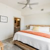 Отель 2br Fully Furnished Apartment Uptown - Boa Stadium 2 Bedroom Apts by RedAwning в Шарлотте