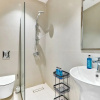 Отель bnbmehomes-Aesthetic 3BR nr Airport-D4, фото 9
