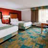 Отель La Quinta Inn and Suites USF - Busch Gardens, фото 23