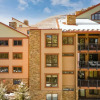 Отель Cloud 9 by Avantstay Located at the Base of Vail Ski Resort w/ Community Pool & Hot Tub, фото 1