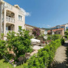 Отель Apartments Elena, фото 1