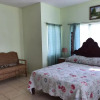 Отель Beautiful 2-bed Apartment in Sunny Jamaica, фото 15