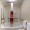 Отель Red Roof Inn Detroit - Roseville/ St Clair Shores, фото 43