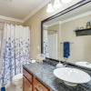 Отель Lakefront Camdenton Condo: Grill & Community Pool, фото 13