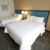 Отель Hampton Inn & Suites Palm Coast, фото 19