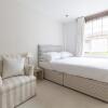 Отель onefinestay - Belgravia private homes, фото 38