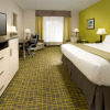 Отель Holiday Inn Express & Suites, Caryville, an IHG Hotel, фото 7