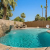 Отель Luxe Central Scottsdale 4 Bdrm w/ Backyard Oasis!, фото 17