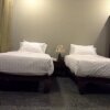 Отель The Bank River House в Пхаке Хае