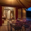 Отель Mediteran kamp Glamping Tents in Camping Phalaris в Новалье