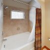 Отель Classy W/ Private Hot Tub & Garage 3 Bedroom Condo, фото 3