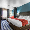 Отель Comfort Suites Fairgrounds West, фото 41