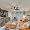 Отель Luxe Pilot Point Home: 3 Mi to Lake Ray Roberts, фото 17