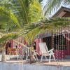 Отель Pink House Bungalow by OYO, фото 13