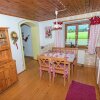 Отель Spacious 4 Person Holiday Home near Chiemsee, фото 6