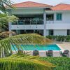Отель Exclusive Punta Cana Resort and Club Villa - With Pool Games Chef Maid в Пунте Кана