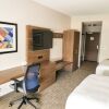 Отель Holiday Inn Express & Suites Charlotte NE - University Area, an IHG Hotel, фото 4