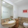Отель HiGuests - Luxurious 1BR in Palms with Private Beach Access, фото 9