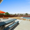 Отель Bonanza In The Desert - Pool, Hot Tub, Grill 3 Bedroom Home by RedAwning, фото 14