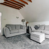 Отель Private Two Bedroom Residence in Southbourne - Private Parking - Off the High Street - Minutes Away , фото 3
