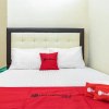 Отель RedDoorz Syariah @ Jalan Setiabudi Medan 3, фото 5