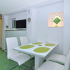 Отель Spacious Modern Apt. With big Patio and sea View, фото 9