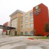 Отель Holiday Inn Express And Suites Forney, an IHG Hotel, фото 1