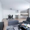 Отель Stunning Contemporary 2br Apartment!, фото 18