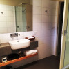Отель Acacia House Spa Balcony Apartment, фото 7
