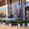 Отель Hot Springs ZhuoRun International Hotel, фото 1
