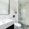 Отель MAXINE, 1BDR Collingwood Apartment, фото 6