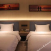 Отель Yuge Business Hotel Chengdu Baige Island, фото 2