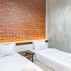 Отель Mitra Guest House Syariah RedPartner, фото 11