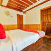 Отель OYO 23231 KHBO Gold Sharing Houseboat, фото 4