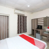 Отель OYO 11888 Rasbehari Avenue, фото 20