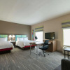 Отель Hampton Inn & Suites Lake City, фото 9