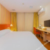 Отель Home Inn (Fenghua Nanshan Road Intime City), фото 2
