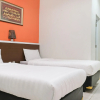 Отель OYO 589 Hotel Desa Puri, фото 16