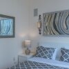 Отель HomeAway Luxury Apartments at Newport, фото 25