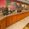 Отель Fairfield Inn & Suites by Marriott Marshall, фото 16