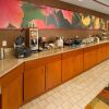 Отель Fairfield Inn & Suites by Marriott Marshall, фото 8