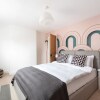 Отель The Osney Island Way - Spacious & Bright 3bdr Home With Garden, фото 10