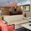 Отель Quality Inn & Suites, фото 6