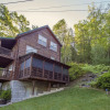 Отель Cinema Falls by Heritage Cabin Rentals, фото 11