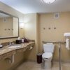Отель Hampton Inn & Suites Knoxville-Downtown, фото 10