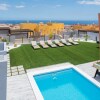 Отель Villa Mario, Ocean View, Heated Pool, фото 2