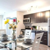 Отель Lavish Suites- New Two Bedroom - Amazing CN Tower View, фото 21